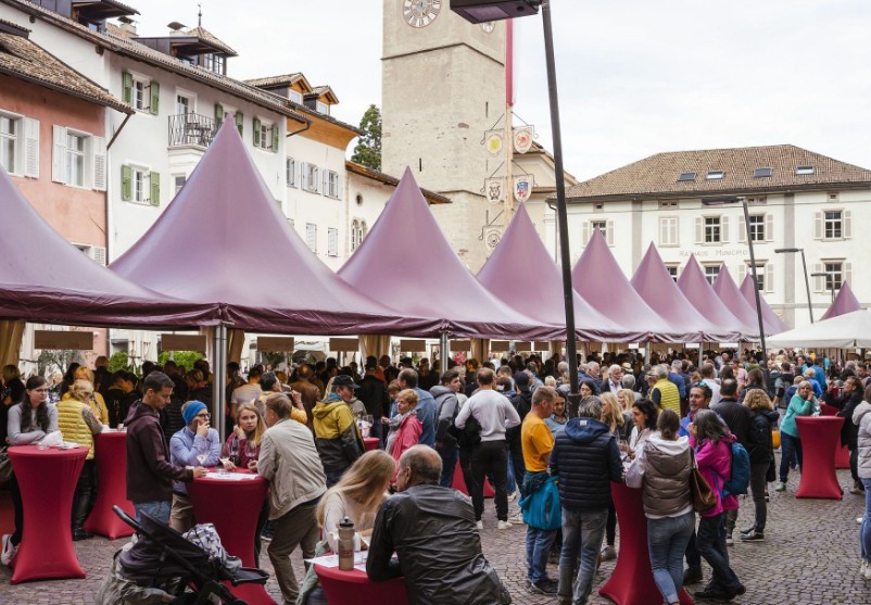 Winterliche Wein- und Kulinarikfeste erleben